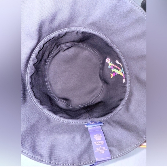 💕Host Pick 6/25 Louis Vuitton Black Multicolor Bucket Hat - Picture 4 of 4